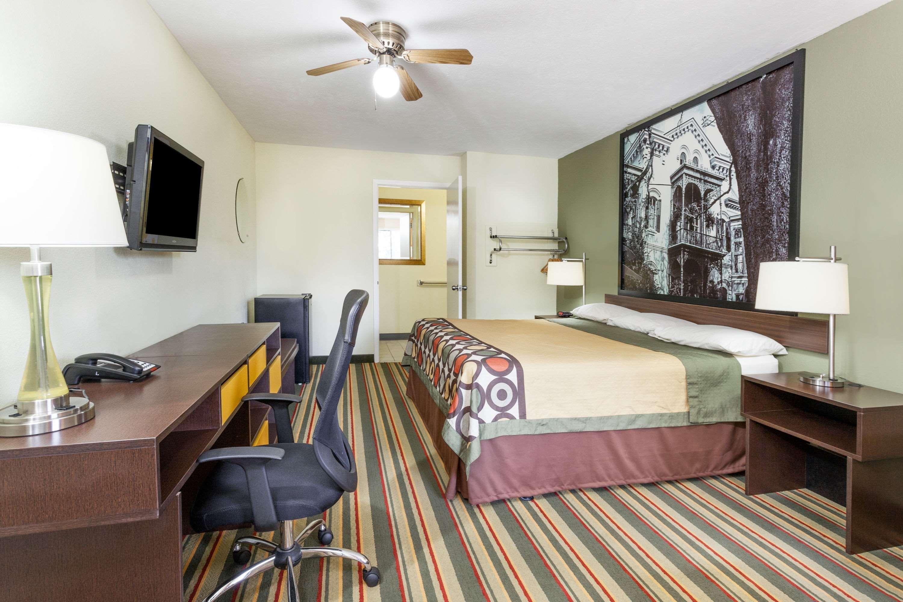Super 8 By Wyndham Brookhaven Hotel Buitenkant foto