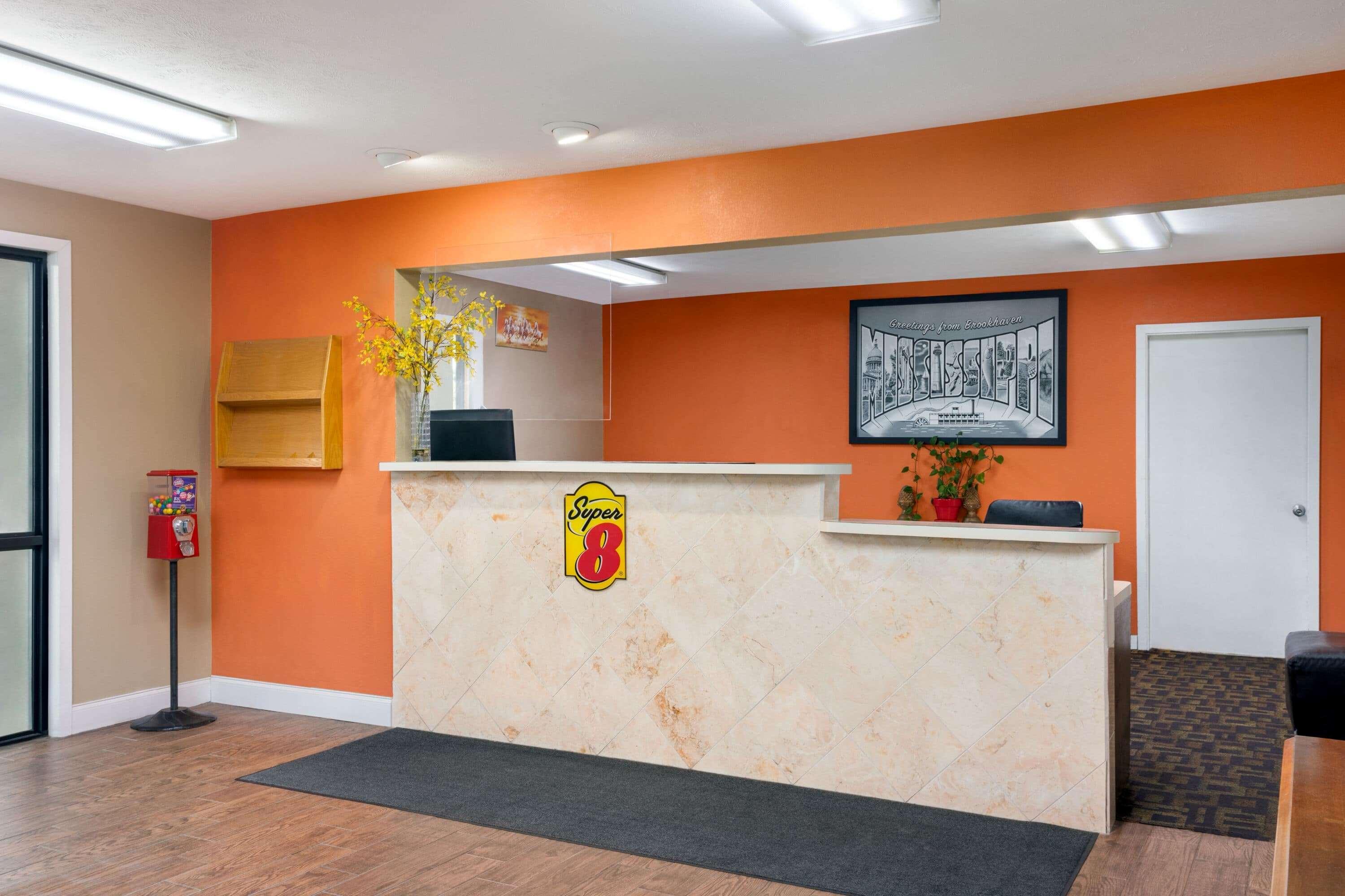 Super 8 By Wyndham Brookhaven Hotel Buitenkant foto